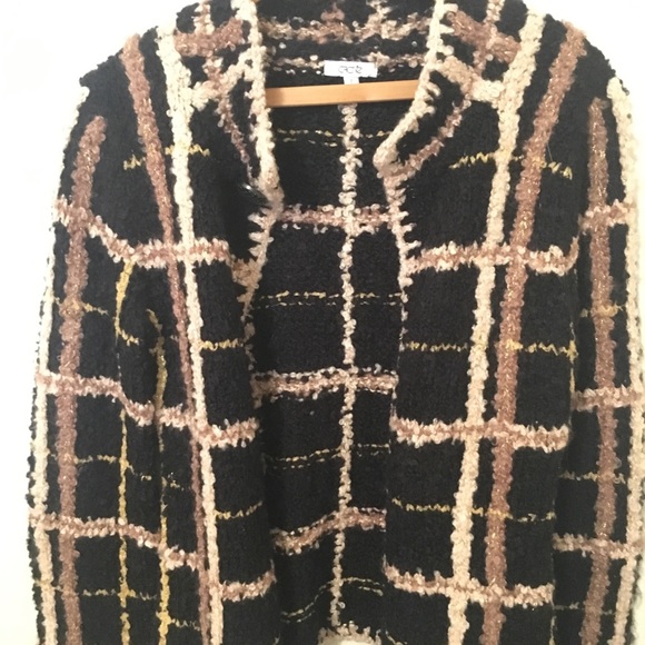 Georgeous Cache shimmer sweater - Picture 2 of 6